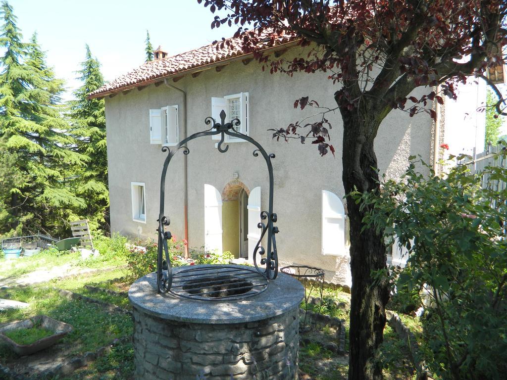 Casa Badinot Casa de hóspedes Diano dʼAlba Quarto foto